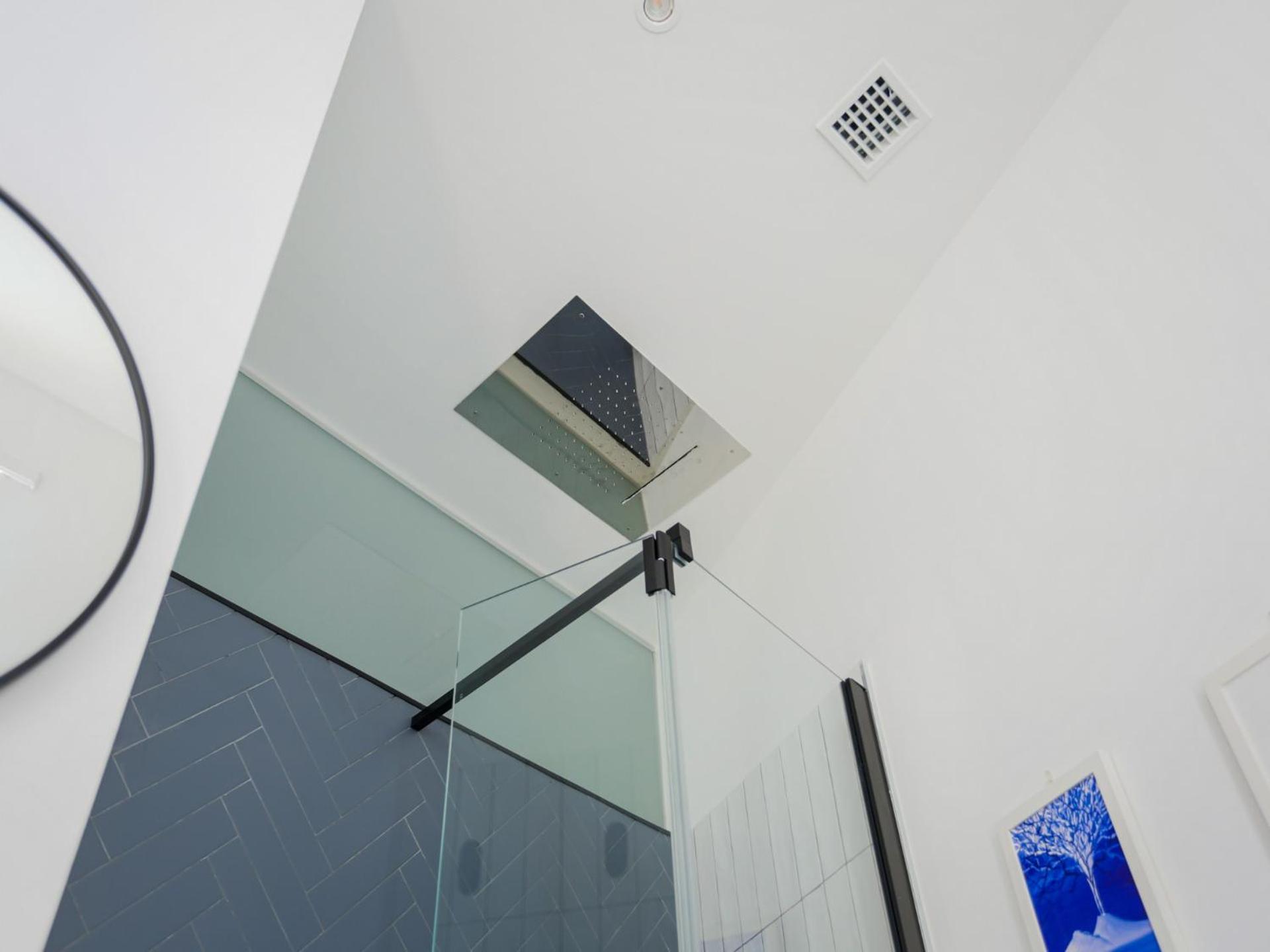 The Best Rent - Spacious And Renovated Multi-Room Apartment In The Missori Area Milano Eksteriør billede